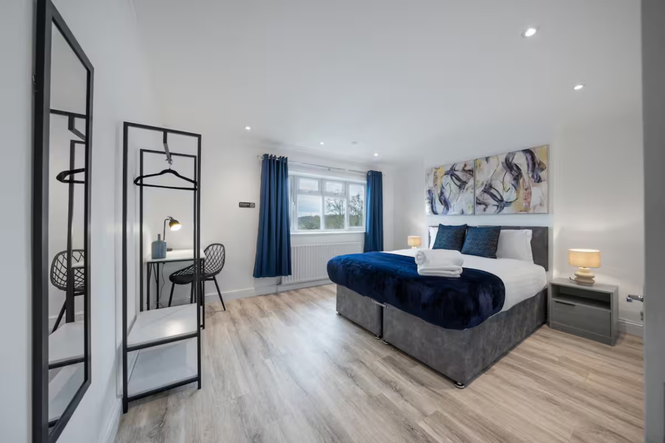 Spacious 4BR High Wycombe Home | Sleeps 8 | Free Parking in 2Hobart Close, England, United Kingdom, HP13 6UF - Property image 14 - VivreStays
