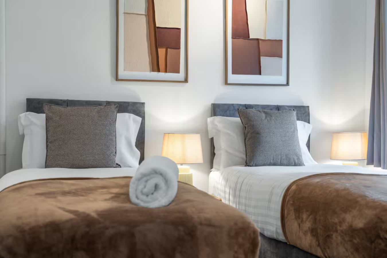 Spacious 4BR High Wycombe Home | Sleeps 8 | Free Parking in 2Hobart Close, England, United Kingdom, HP13 6UF - Property image 18 - VivreStays