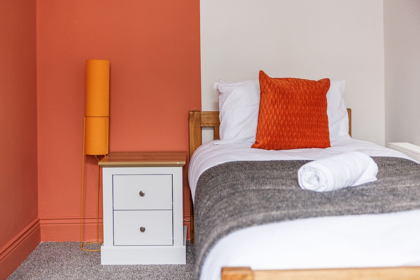Sunderland City Stay | Secure Parking | Sleeps 4 in 86 Sorley St, Sunderland SR4 7UY, UK - Property image 24 - VivreStays