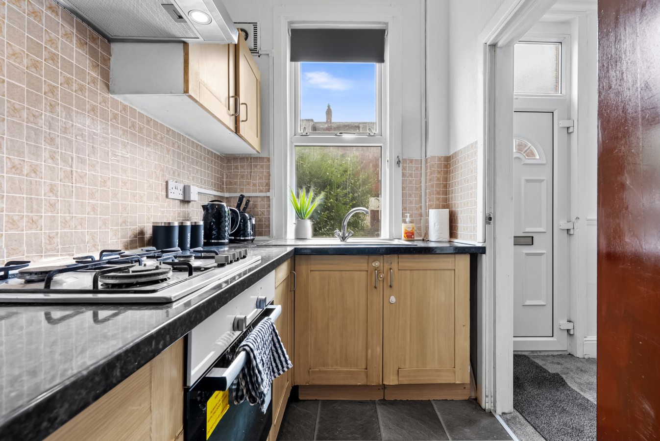 Spacious Leeds Home | Sleeps 6 | Free Parking in 7 Cross Flatts Rd, Beeston, Leeds LS11 7JB, UK - Property image 17 - VivreStays