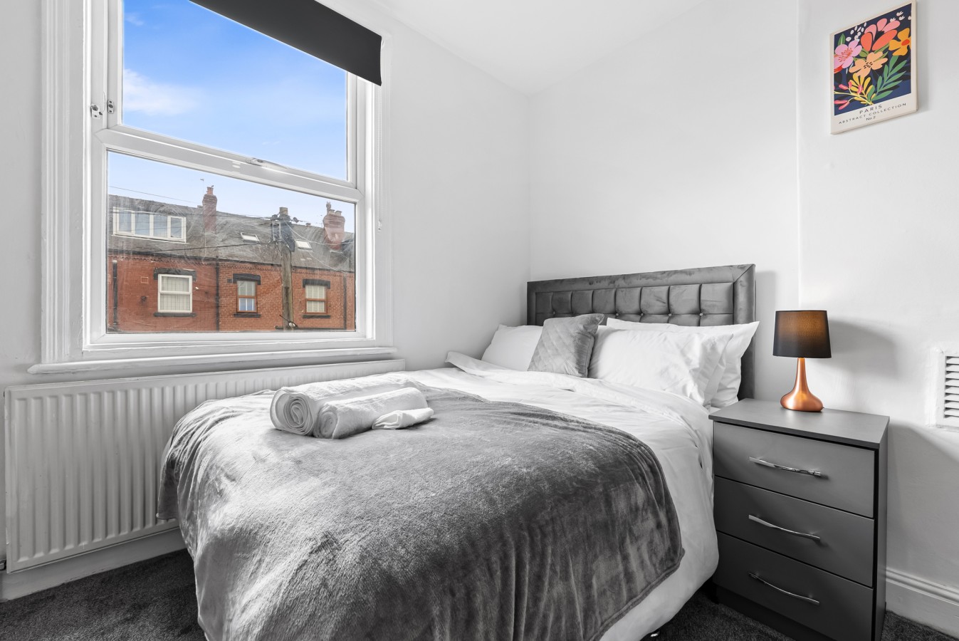Spacious Leeds Home | Sleeps 6 | Free Parking in 7 Cross Flatts Rd, Beeston, Leeds LS11 7JB, UK - Property image 12 - VivreStays
