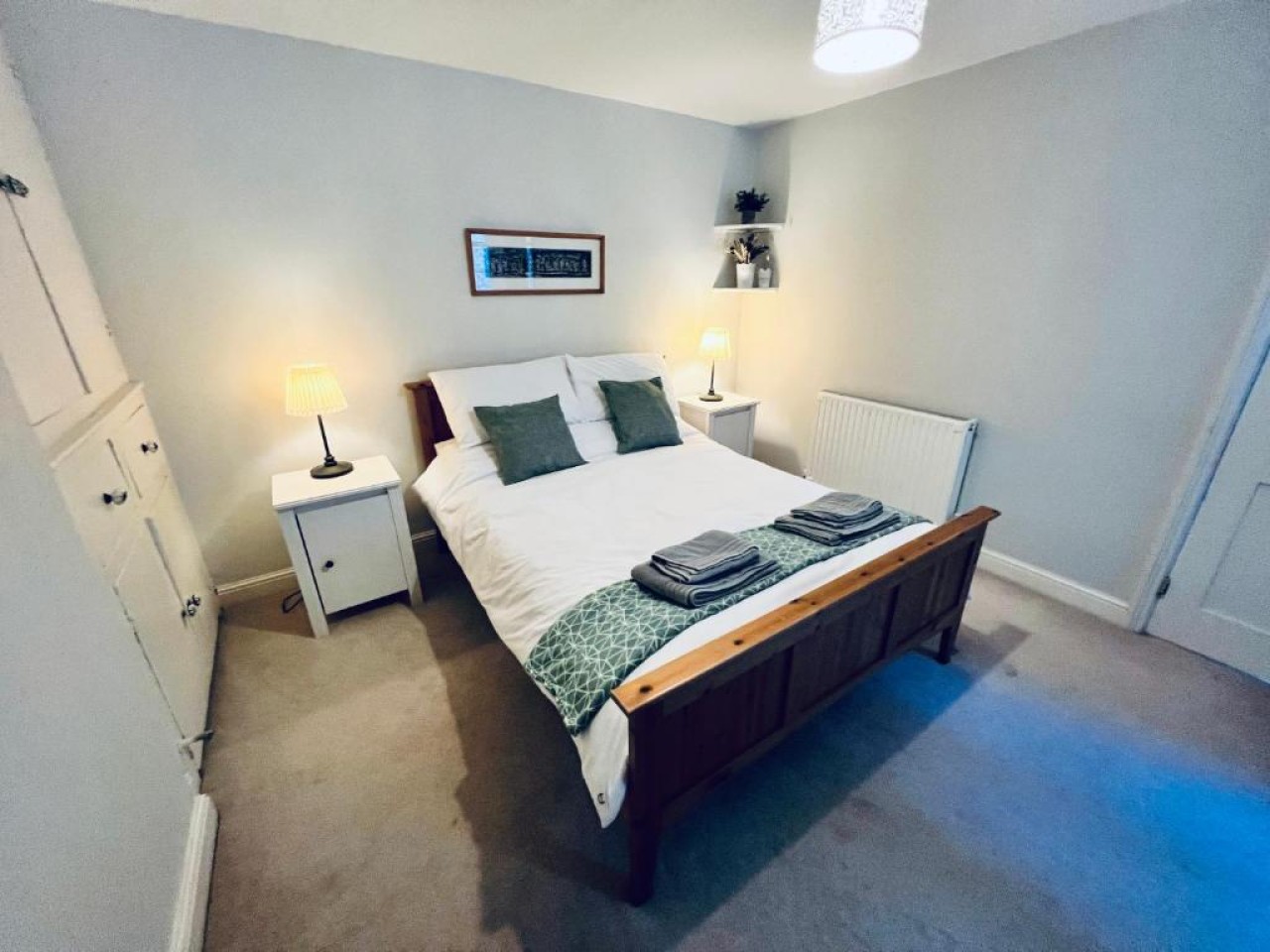 2-Bedroom Apartment | Ryde, Isle of Wight | ST9A in Ryde - Property image 3 - VivreStays