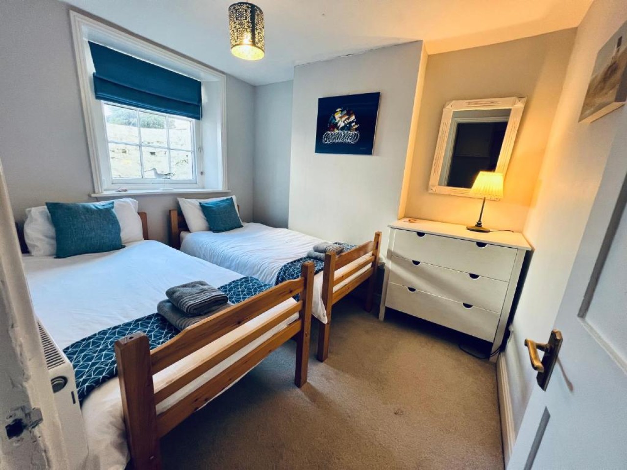 2-Bedroom Apartment | Ryde, Isle of Wight | ST9A in Ryde - Property image 13 - VivreStays