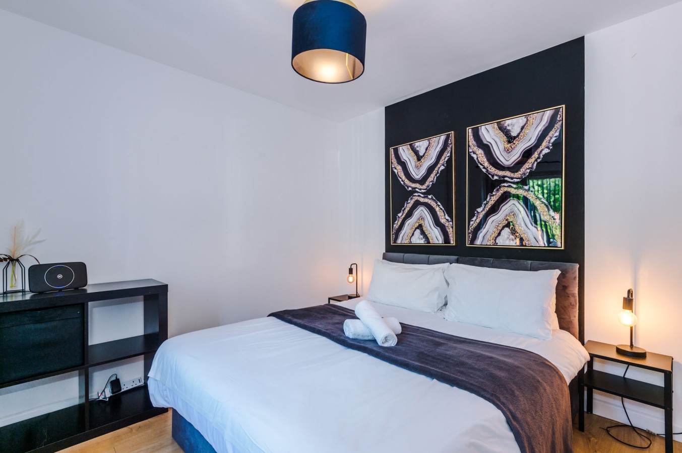 4-Bedroom House | Birmingham, B15 | Wynn House in Birmingham - Property image 20 - VivreStays