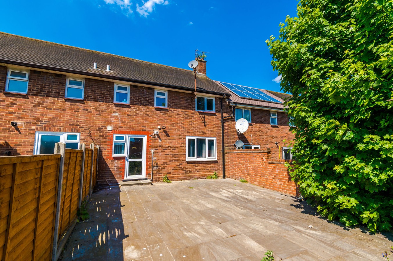 4-Bedroom House | Birmingham, B15 | Wynn House in Birmingham - Property image 5 - VivreStays