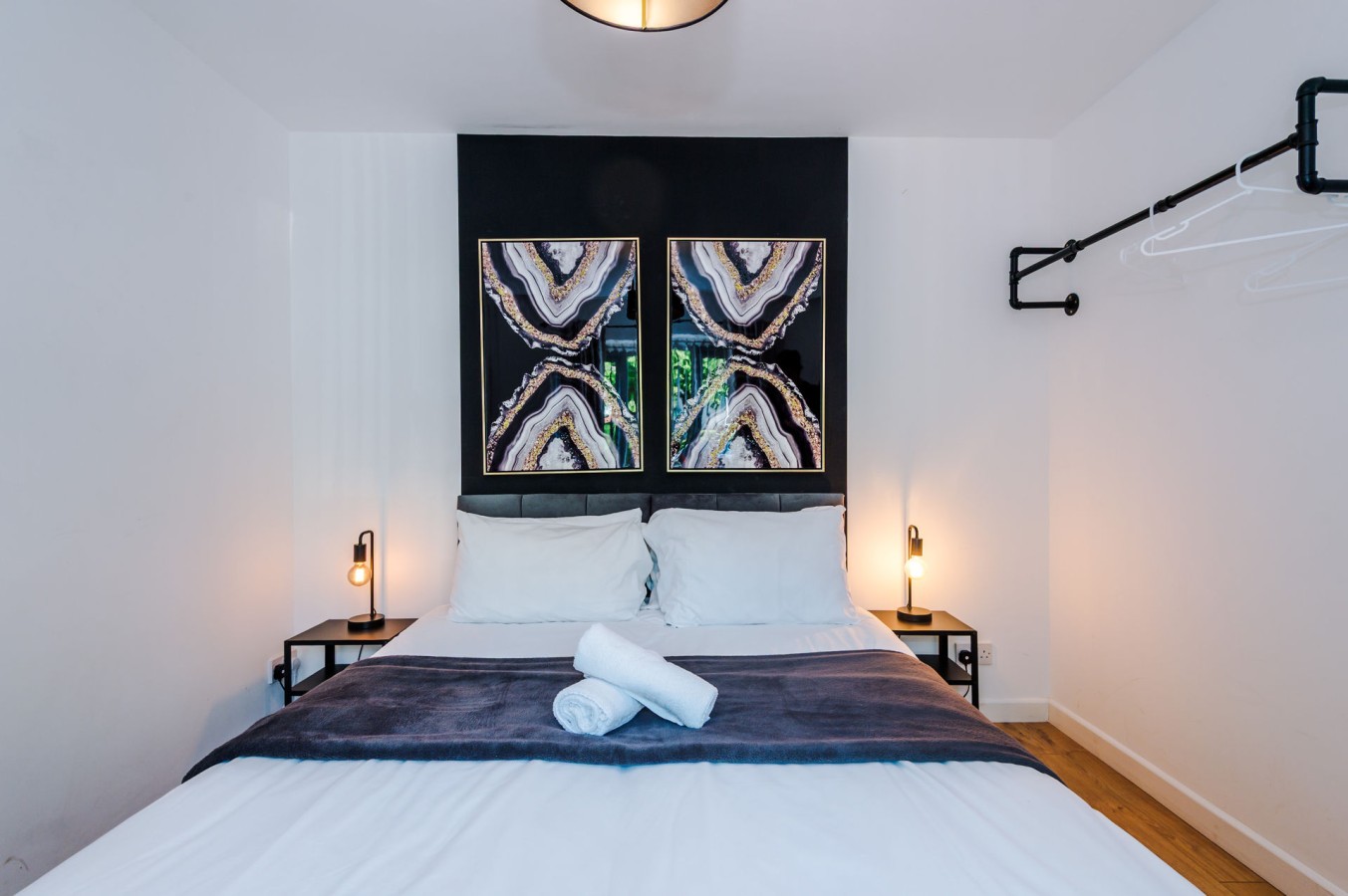 4-Bedroom House | Birmingham, B15 | Wynn House serviced apartment - UK - VivreStays