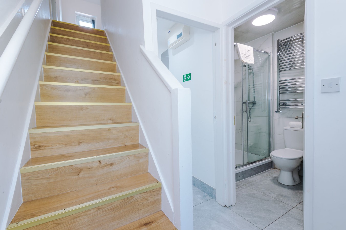 4-Bedroom House | Birmingham, B15 | Wynn House in Birmingham - Property image 16 - VivreStays