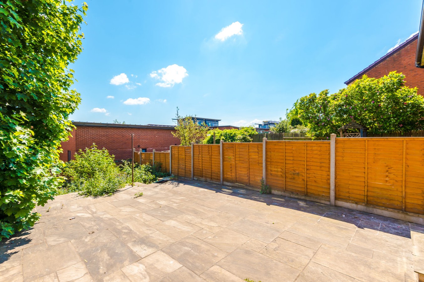 4-Bedroom House | Birmingham, B15 | Wynn House in Birmingham - Property image 24 - VivreStays