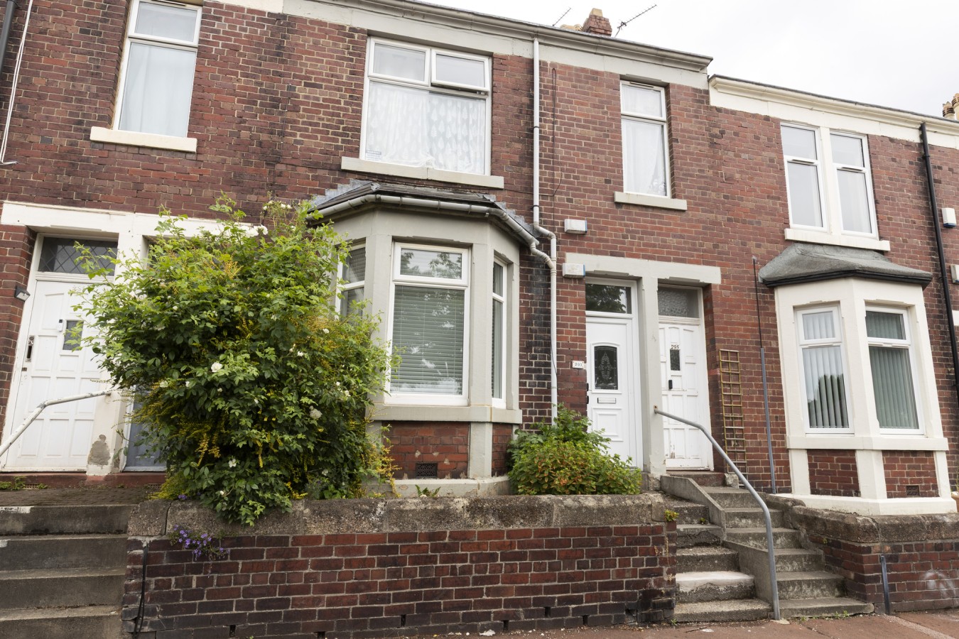 Gateshead 2BR Flat - Near Town & Metro Access in 293 Brighton Rd, Gateshead NE8 4SA, UK - Property image 28 - VivreStays