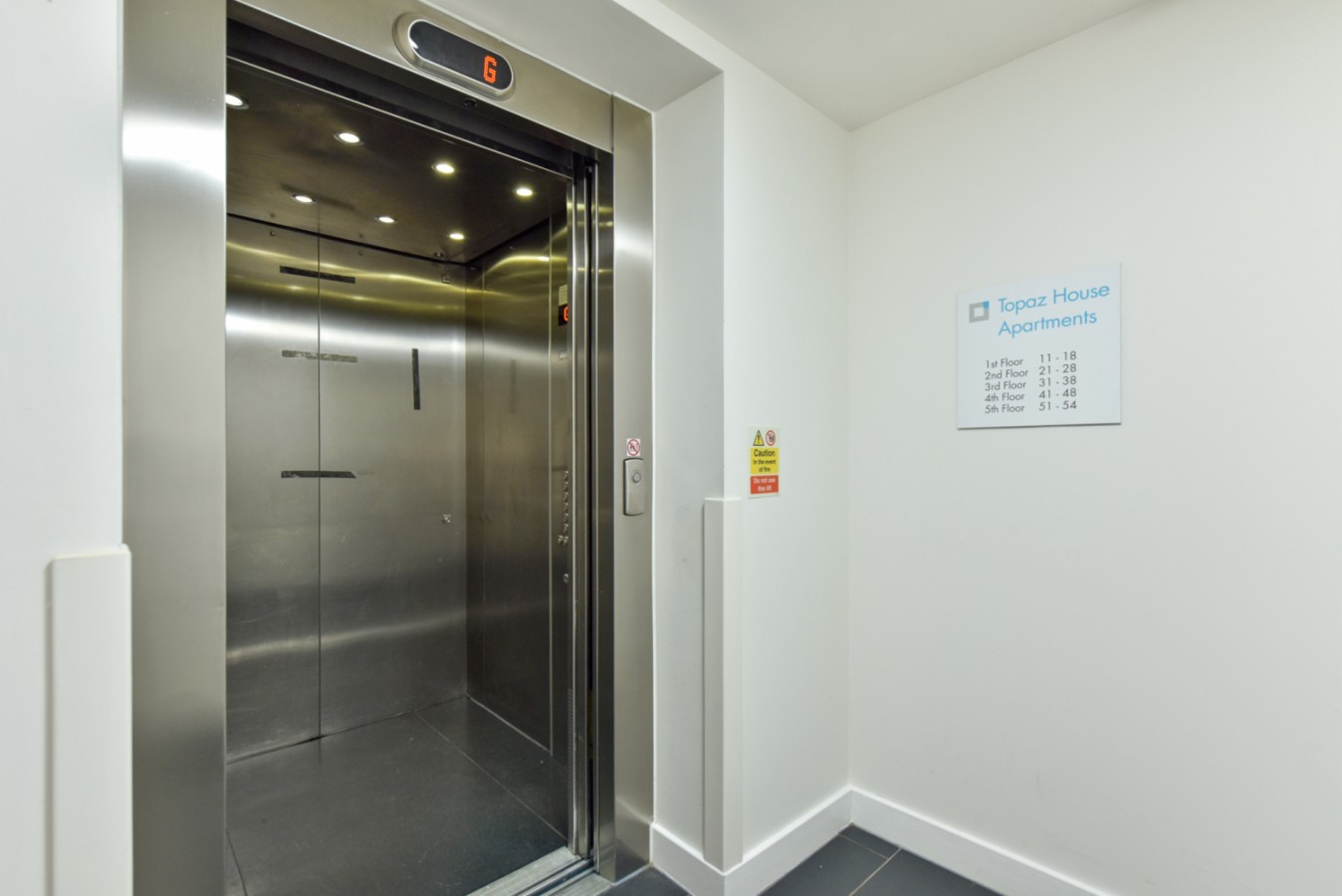 1-Bedroom Apartment | Central Milton Keynes | Topaz House in Milton Keynes - Property image 16 - VivreStays