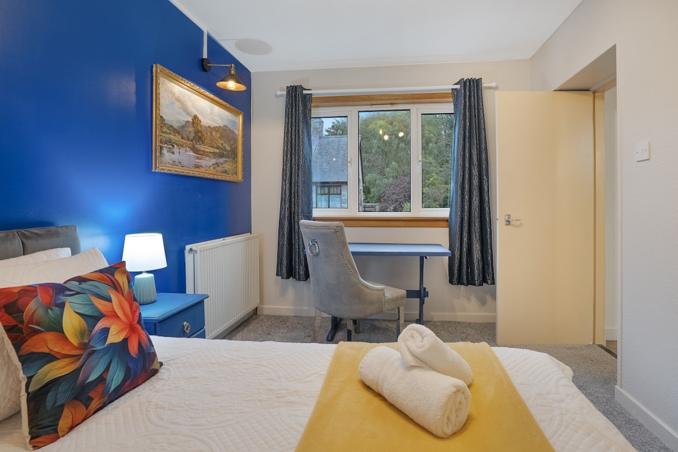 4-Bedroom House | Aberdeen, Cults | Kirk Brae House in Aberdeen - Property image 21 - VivreStays