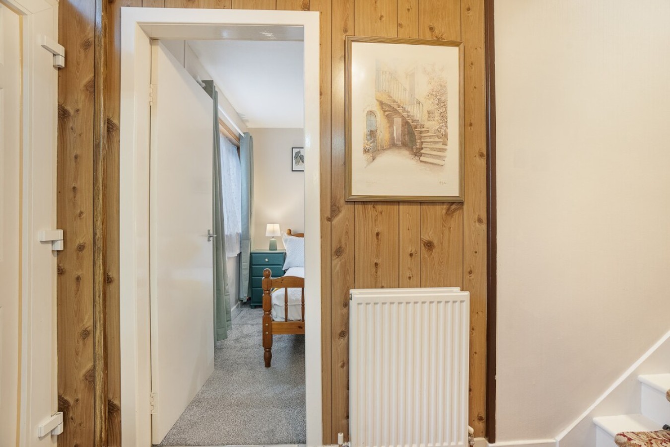 4-Bedroom House | Aberdeen, Cults | Kirk Brae House in Aberdeen - Property image 41 - VivreStays