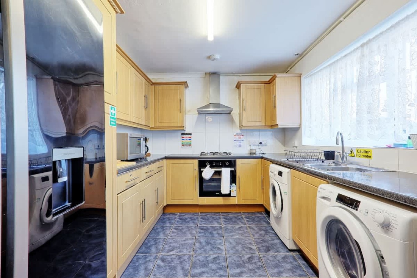 2-Bedroom House | Tilbury, Essex | Stephenson Avenue in Tilbury - Property image 4 - VivreStays