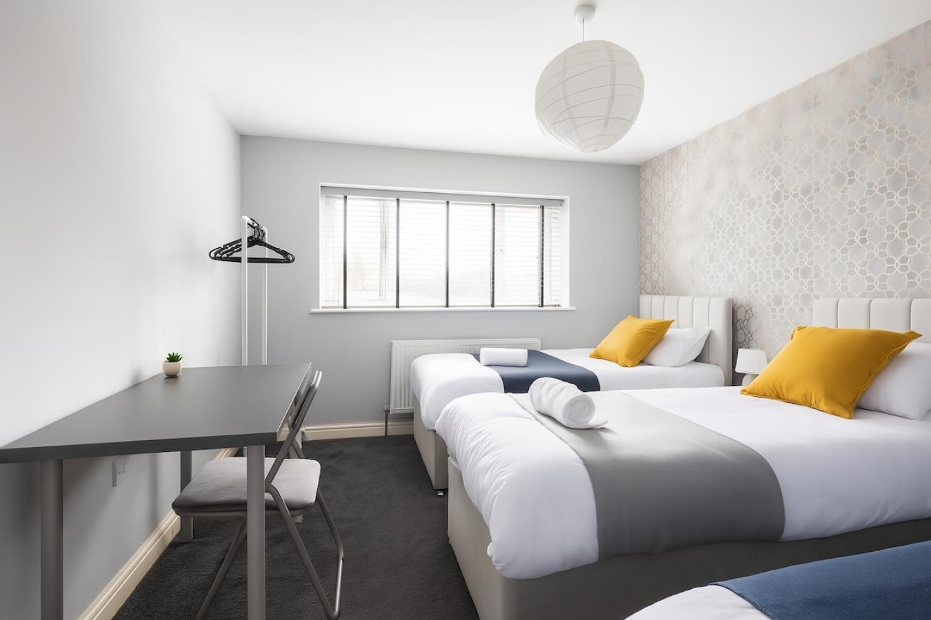 5-Bedroom House | Leeds, Beeston | Ring Road in Leeds - Property image 24 - VivreStays