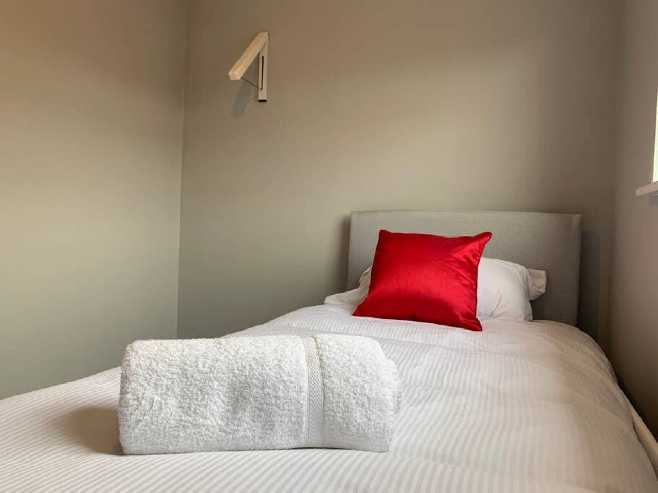 4-Bedroom House | Newcastle upon Tyne | Rokeby Street in Newcastle upon Tyne - Property image 11 - VivreStays