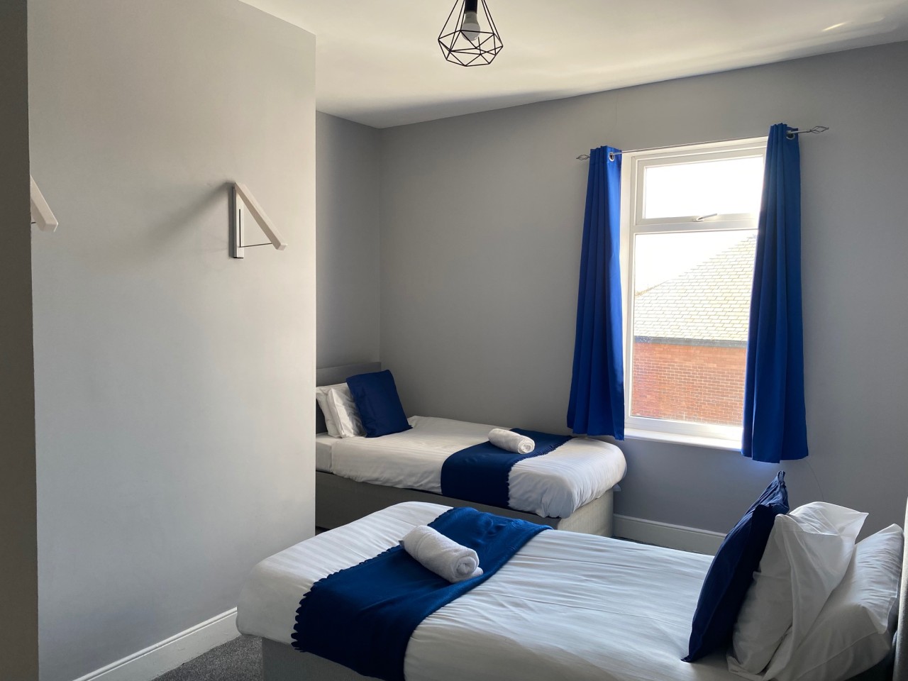 4-Bedroom House | Newcastle upon Tyne | Rokeby Street in Newcastle upon Tyne - Property image 7 - VivreStays