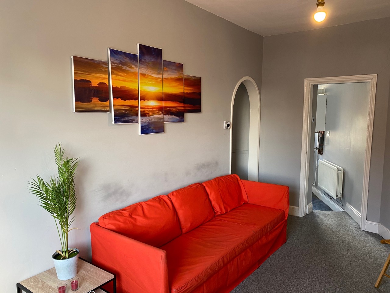 4-Bedroom House | Newcastle upon Tyne | Rokeby Street in Newcastle upon Tyne - Property image 2 - VivreStays