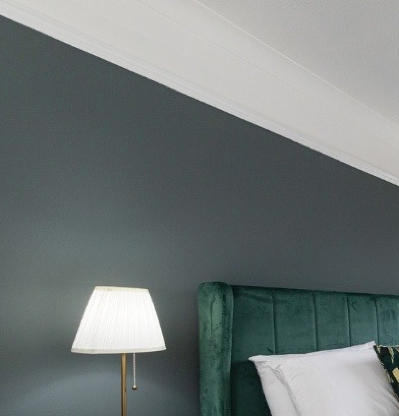 4-Bedroom House | Durham, DH1 | Fallsway in DH1 1AZ, Fallsway, England, United Kingdom - Property image 3 - VivreStays