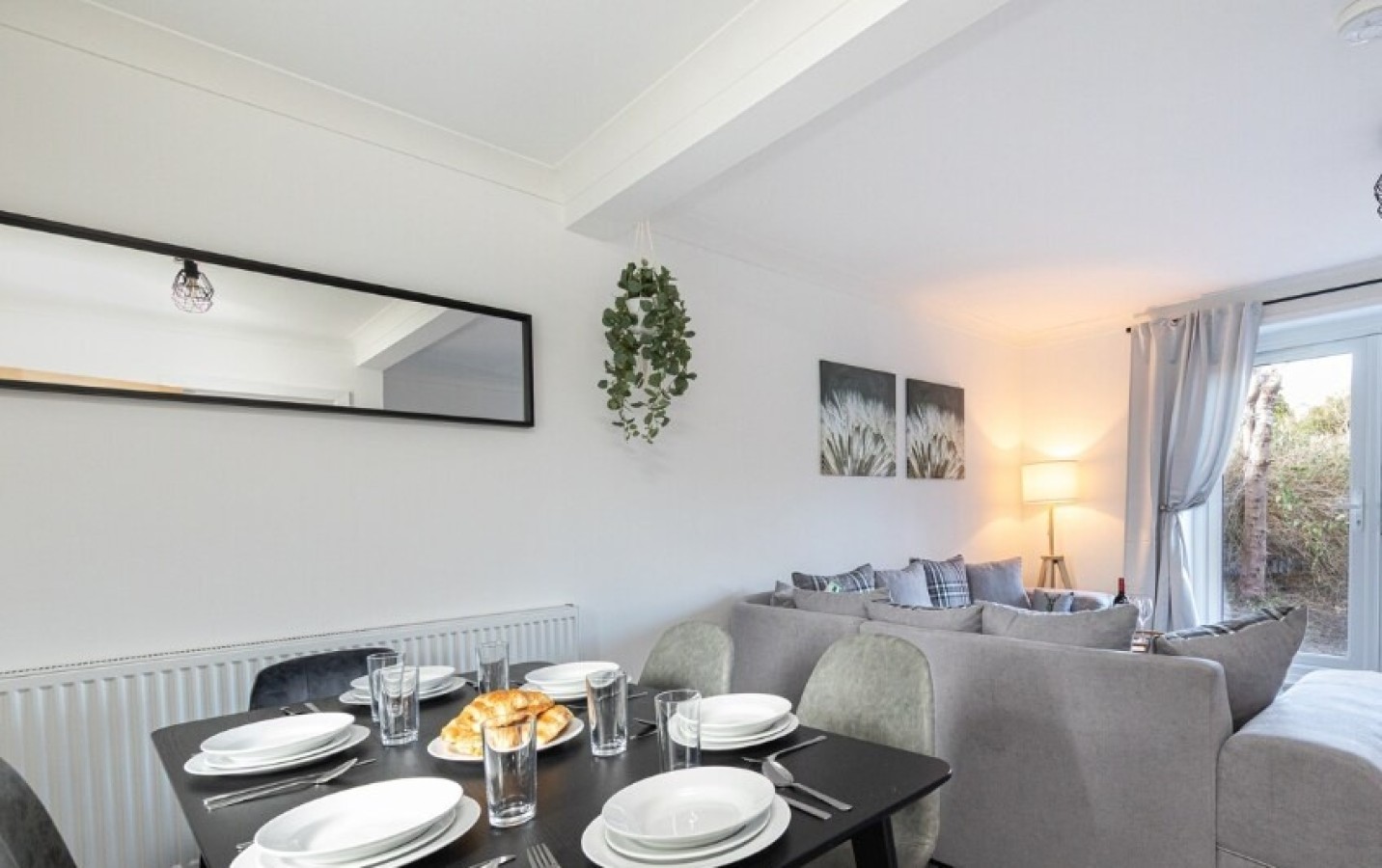 4-Bedroom House | Durham, DH1 | Fallsway serviced apartment - UK - VivreStays