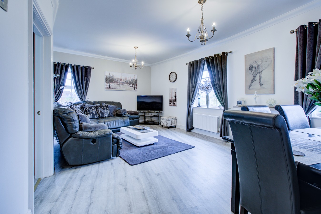 Waltham Abbey Haven 2 Bed 2 Bath Flat FREE Parking in King William Court, Kendal Road - Property image 12 - VivreStays