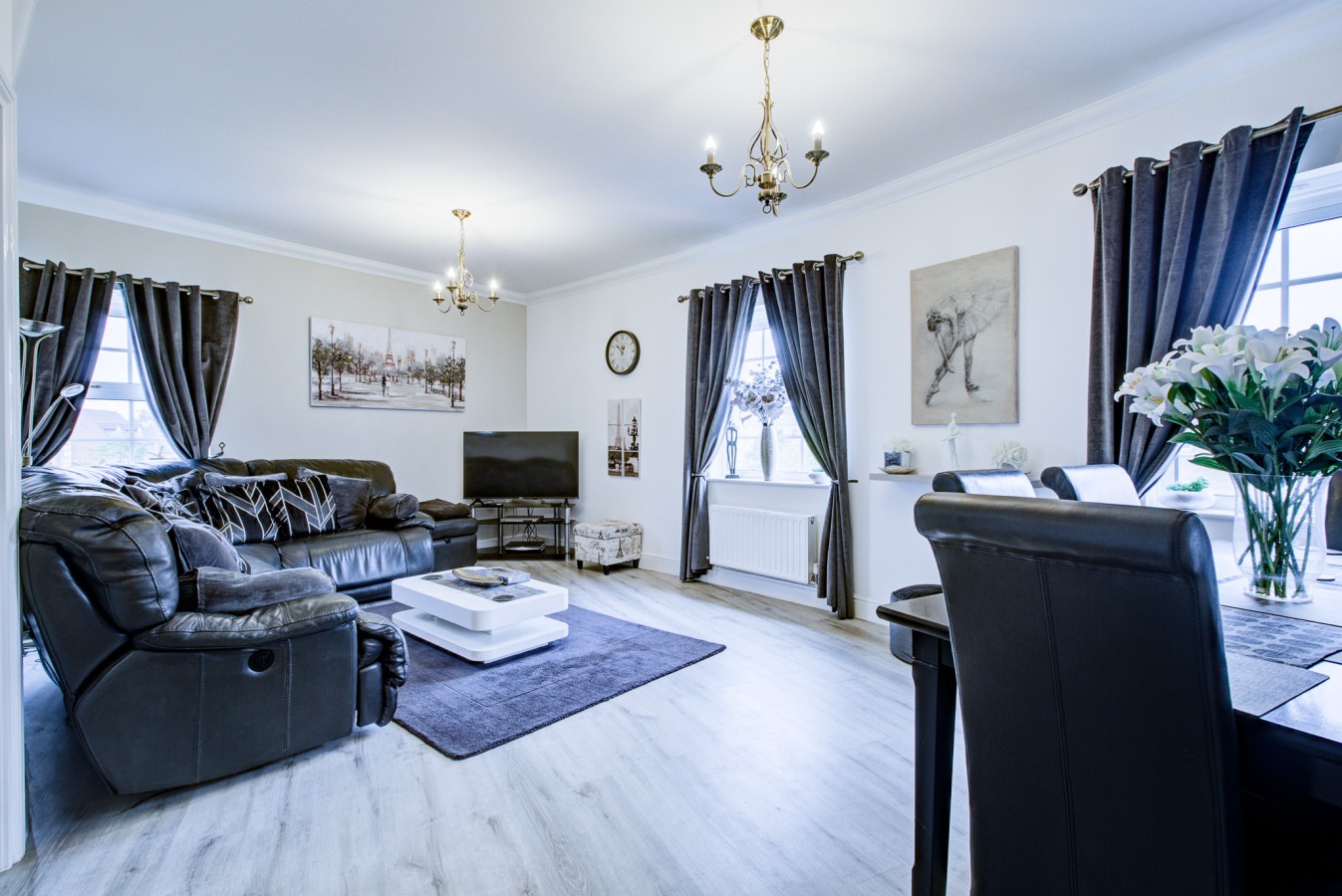 Waltham Abbey Haven 2 Bed 2 Bath Flat FREE Parking in King William Court, Kendal Road - Property image 20 - VivreStays