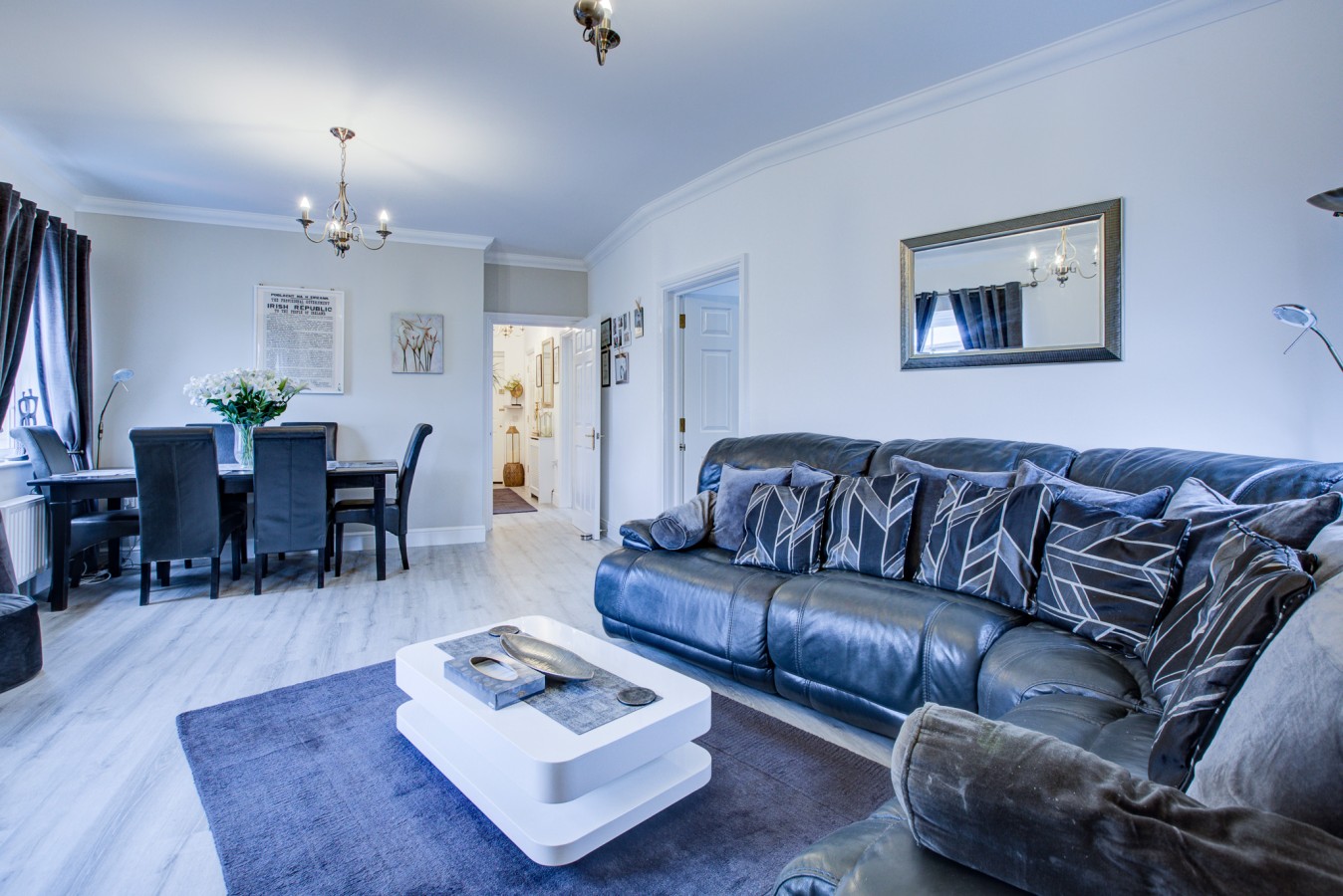 Waltham Abbey Haven 2 Bed 2 Bath Flat FREE Parking in King William Court, Kendal Road - Property image 11 - VivreStays