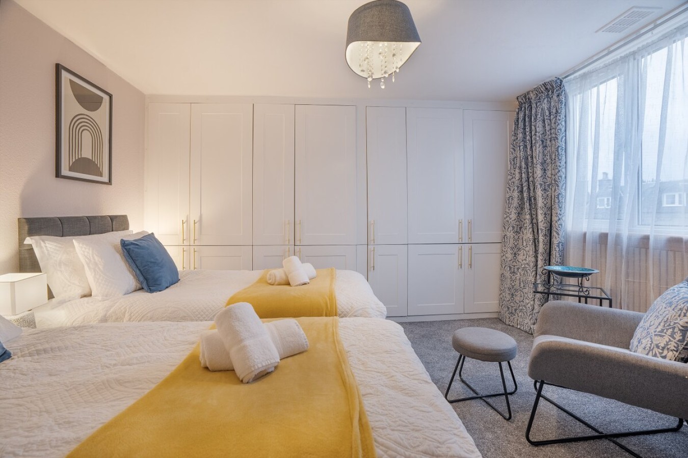 4-Bedroom House | Aberdeen, Cults | Kirk Brae House in Aberdeen - Property image 19 - VivreStays
