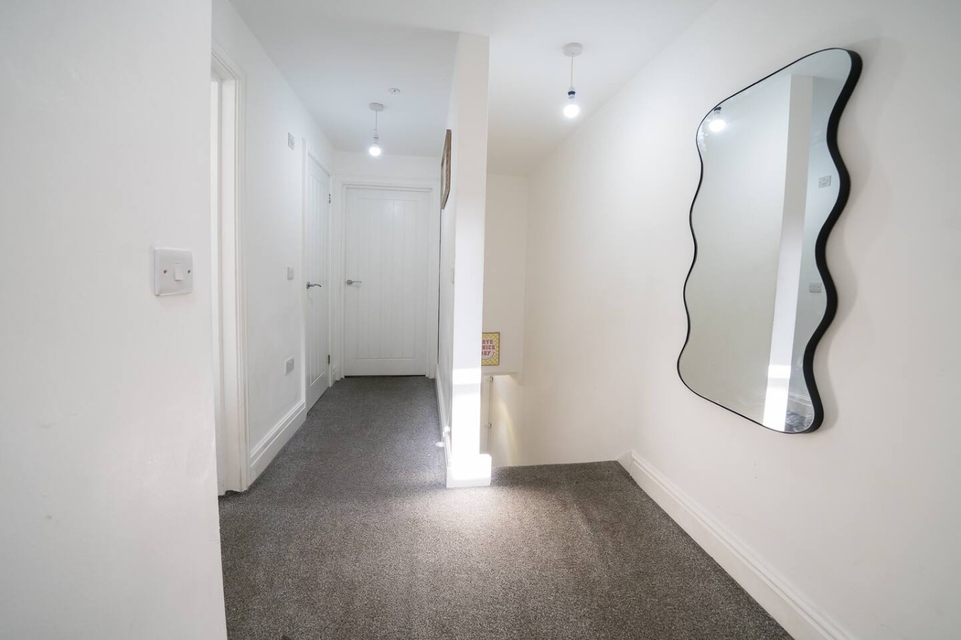 Premium 3 Bed Cardiff City Sleeps 9 with Free Parking in 11 Saint Peter's Street, Cardiff CF24 3BA - Property image 28 - VivreStays