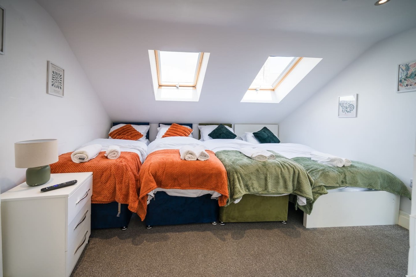 Premium 3 Bed Cardiff City Sleeps 9 with Free Parking in 11 Saint Peter's Street, Cardiff CF24 3BA - Property image 19 - VivreStays