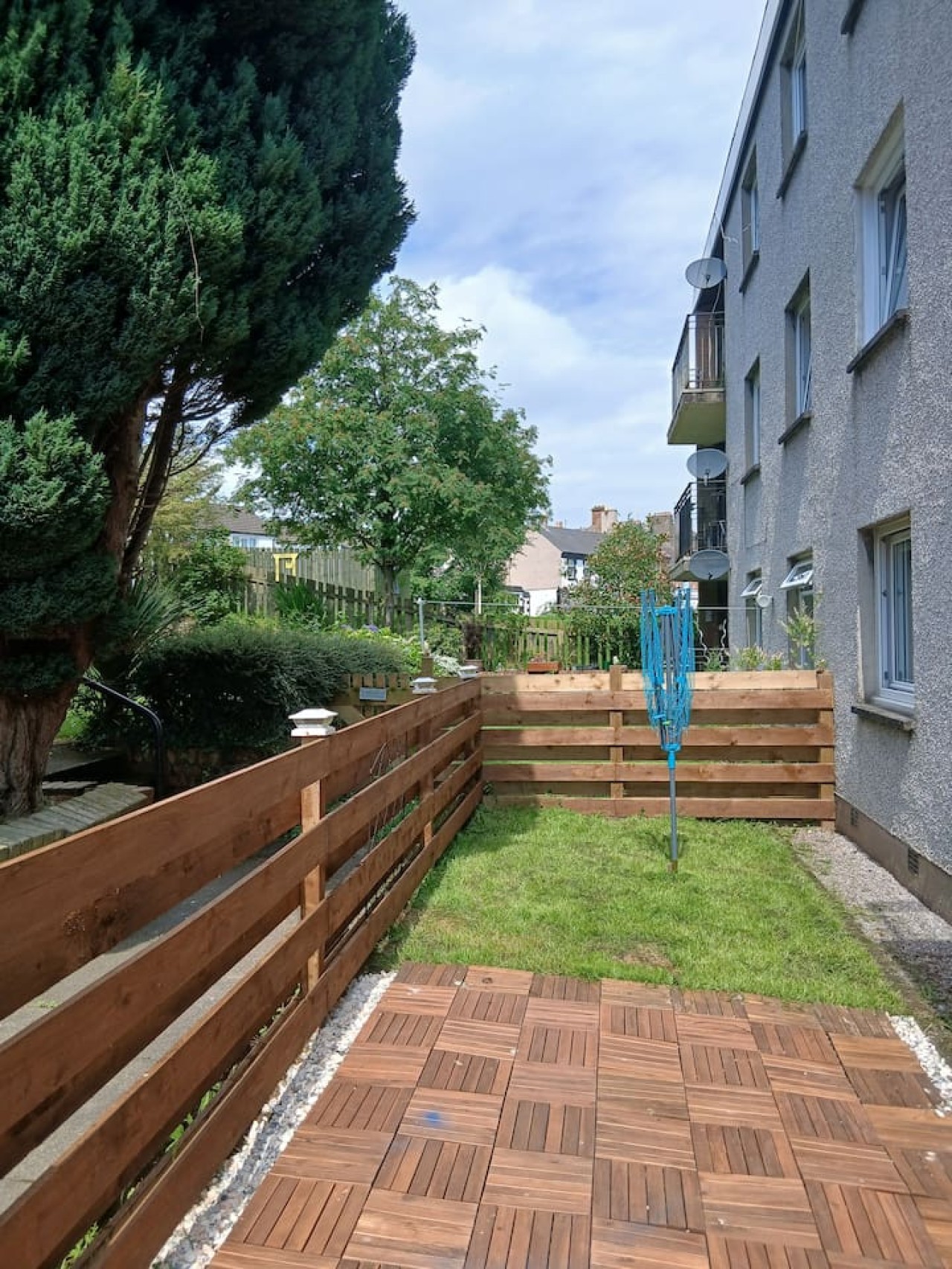 Dumfries 2BR Apartment | Free Parking | Near Robert Burns Centre in 4 Mill Road Dumfries and Galloway DG2 7BE - Property image 4 - VivreStays