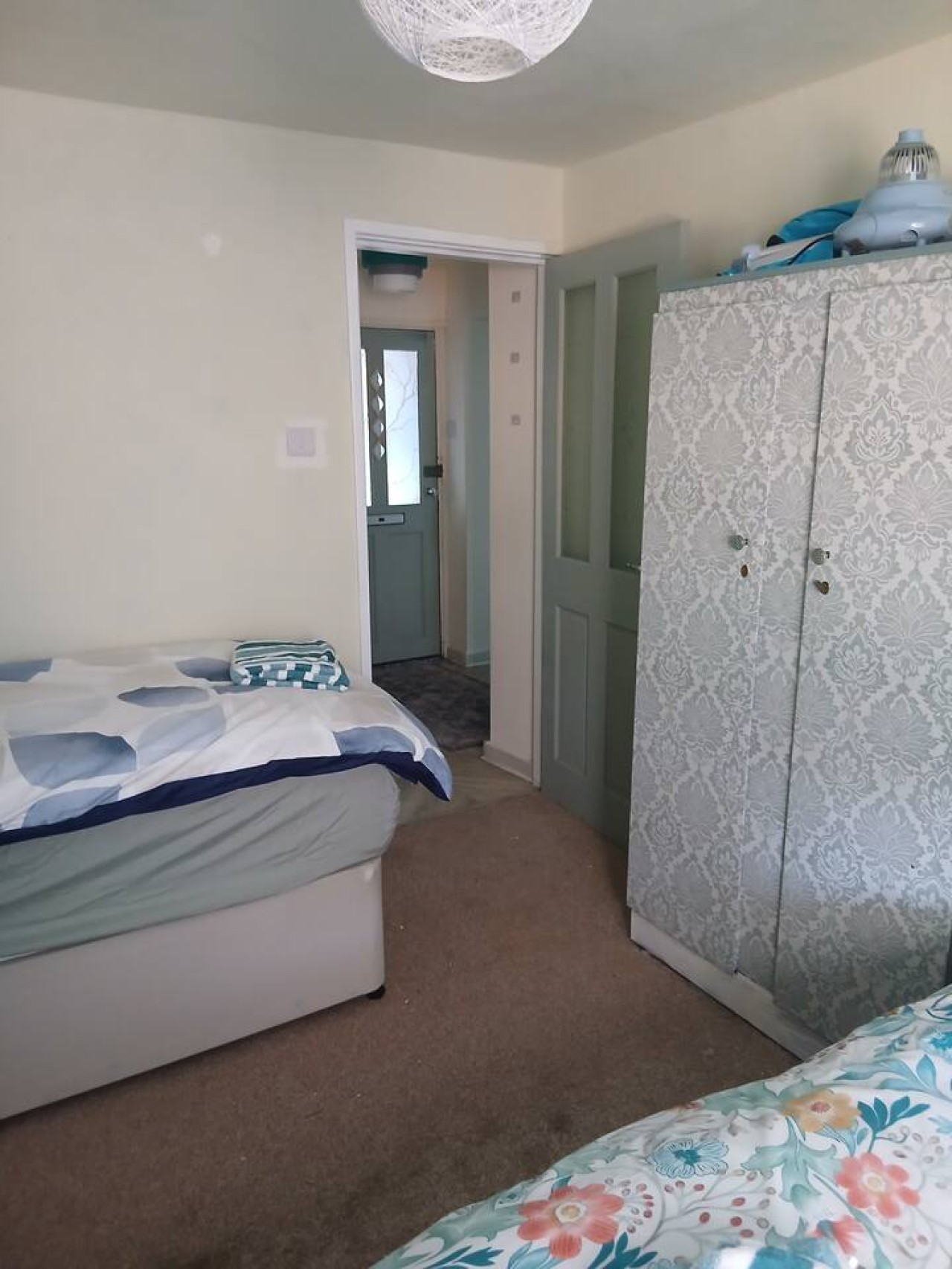 Dumfries 2BR Apartment | Free Parking | Near Robert Burns Centre in 4 Mill Road Dumfries and Galloway DG2 7BE - Property image 18 - VivreStays