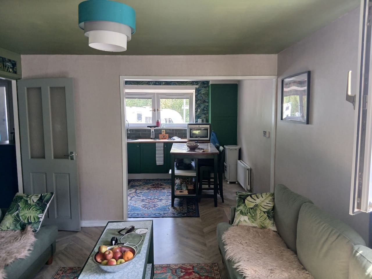 Dumfries 2BR Apartment | Free Parking | Near Robert Burns Centre in 4 Mill Road Dumfries and Galloway DG2 7BE - Property image 2 - VivreStays