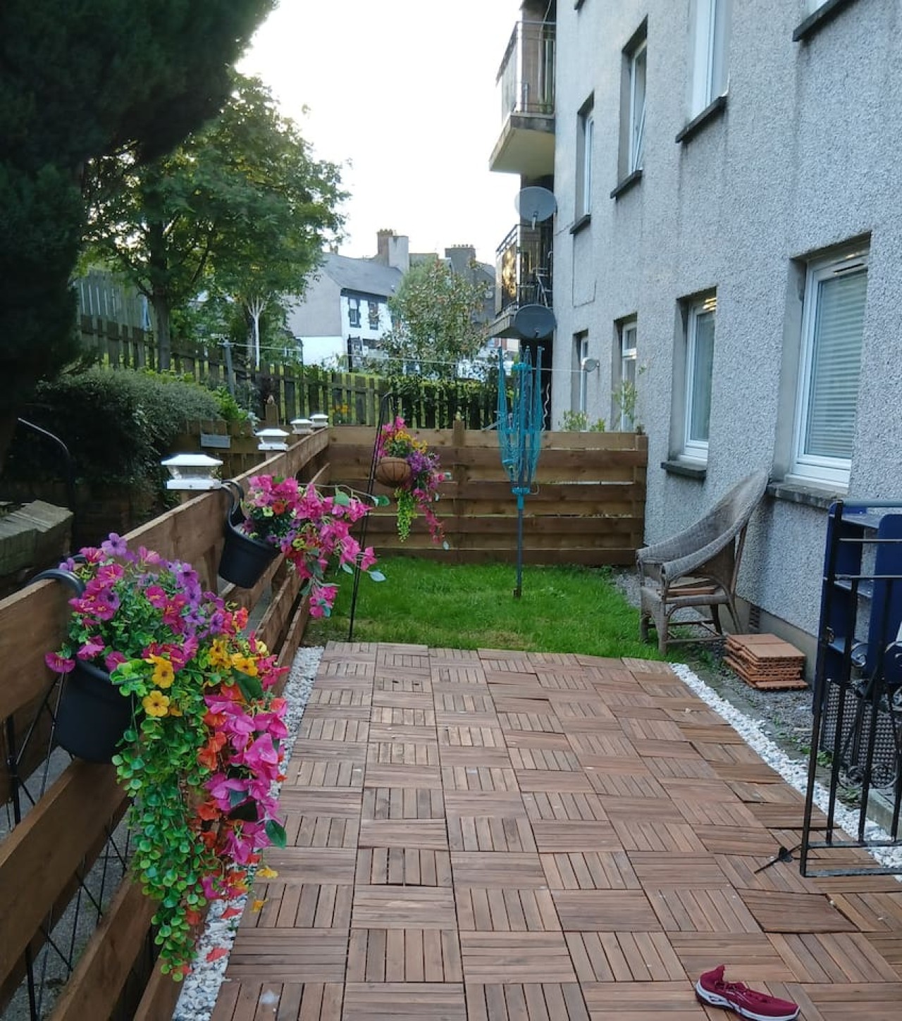 Dumfries 2BR Apartment | Free Parking | Near Robert Burns Centre in 4 Mill Road Dumfries and Galloway DG2 7BE - Property image 3 - VivreStays