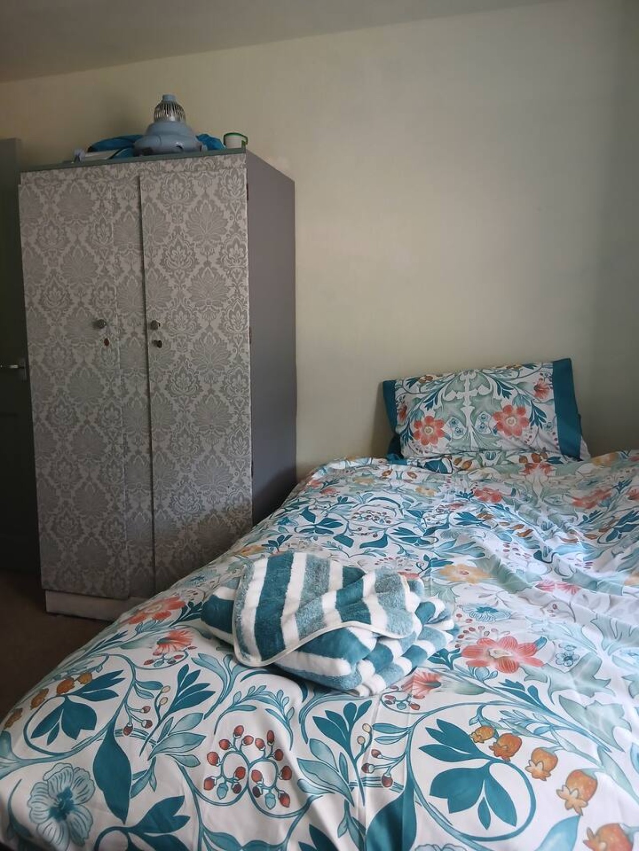 Dumfries 2BR Apartment | Free Parking | Near Robert Burns Centre in 4 Mill Road Dumfries and Galloway DG2 7BE - Property image 15 - VivreStays