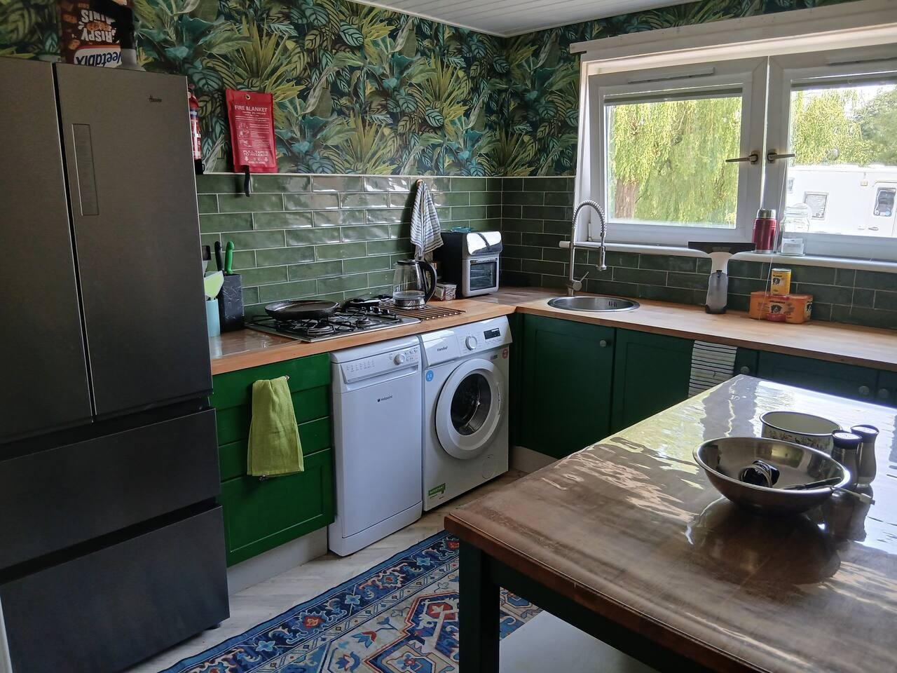 Dumfries 2BR Apartment | Free Parking | Near Robert Burns Centre in 4 Mill Road Dumfries and Galloway DG2 7BE - Property image 25 - VivreStays