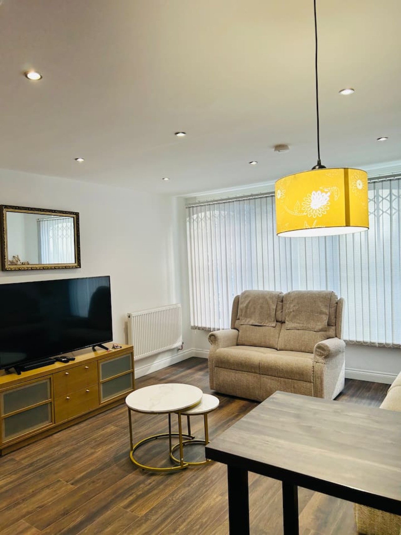 1-Bed Apt Close to Town Centre & Train Station in Mare Fair Flat 1, No 35 - Property image 2 - VivreStays