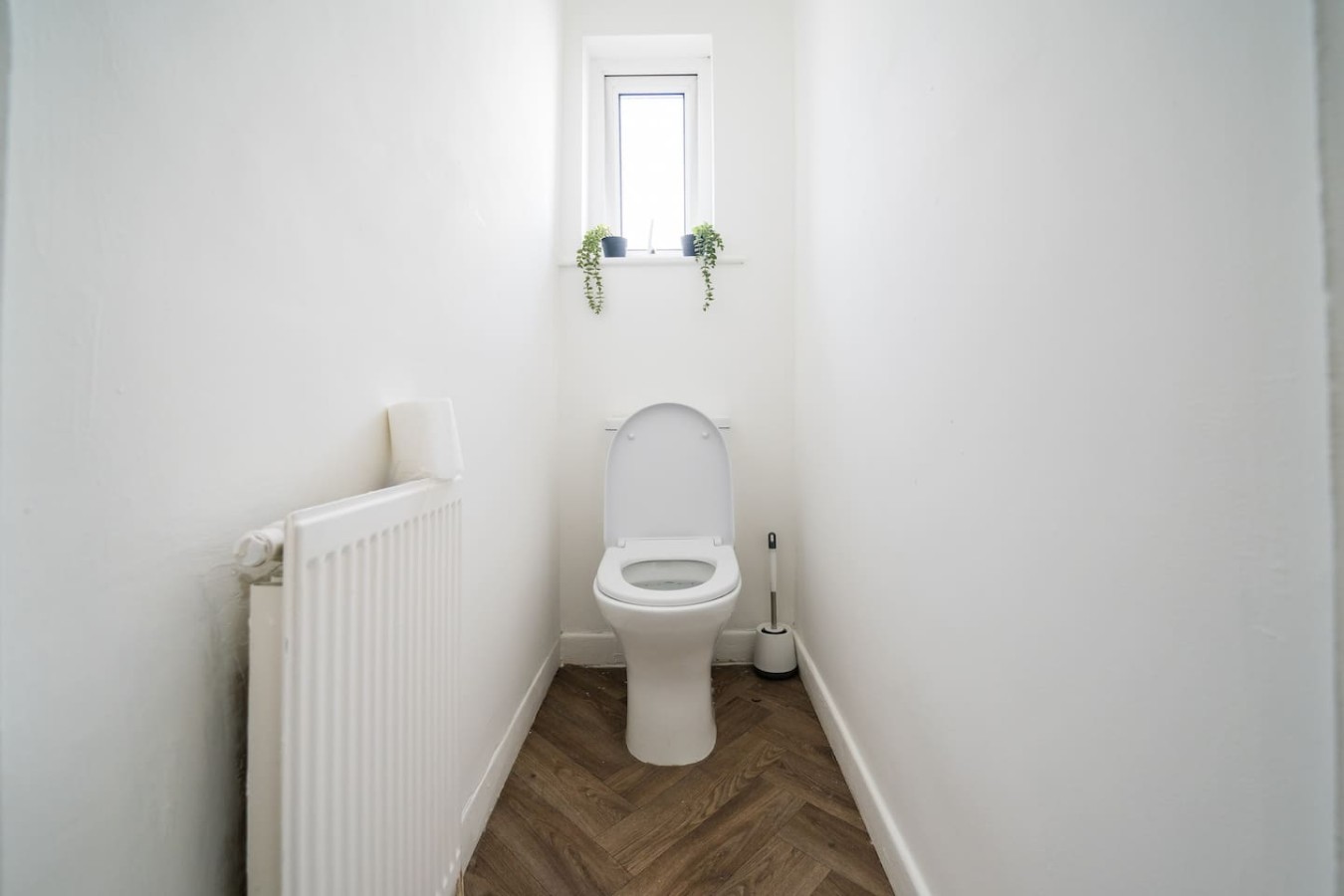 Spacious 4BR | Sleeps 10 | Free Parking in 236 Albany Rd, Cardiff CF24 3RZ, UK - Property image 24 - VivreStays