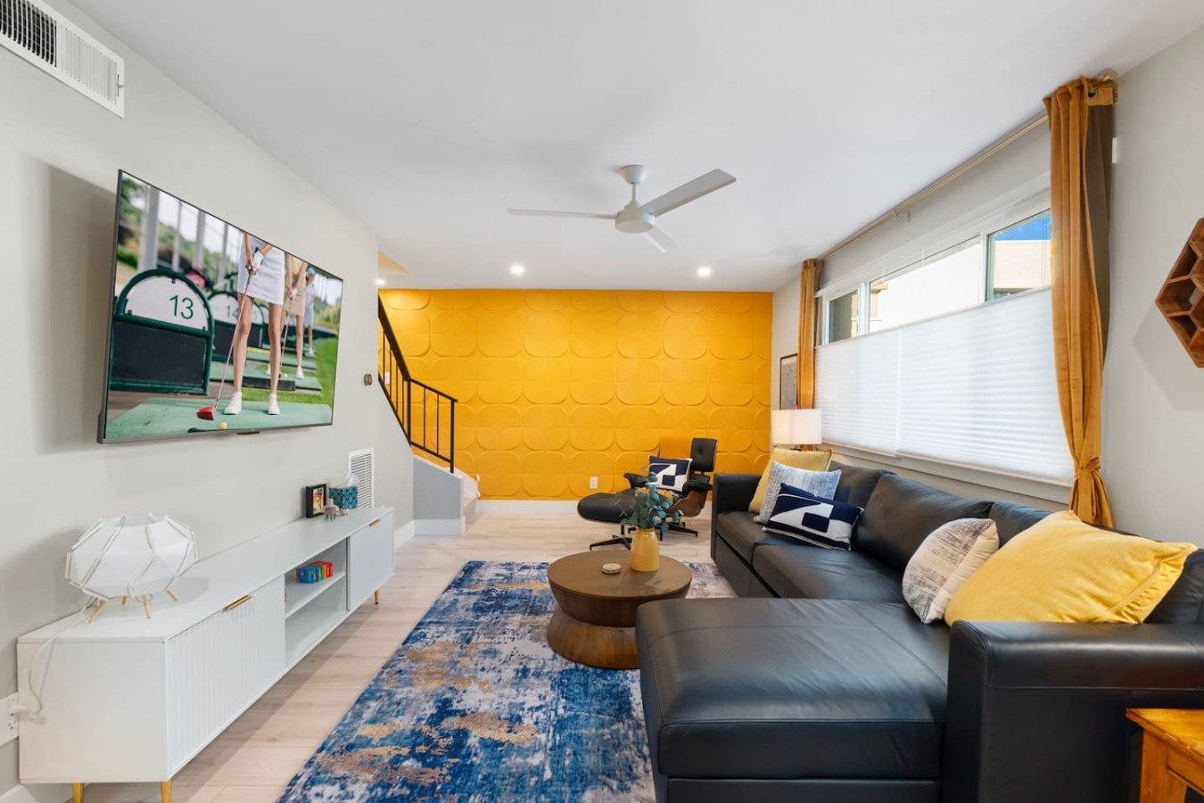 Designer Townhome W/ Luxe Finishes & Bright Flair - Scottsdale, AZ