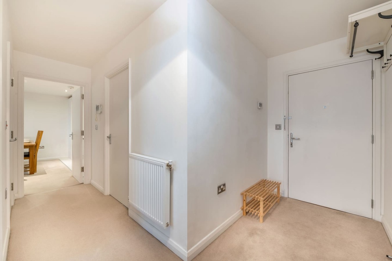 Luxury 2 Bed w/Balcony View, 4 Min Walk to Station in 10 Bard Road Flat 11 - Property image 15 - VivreStays