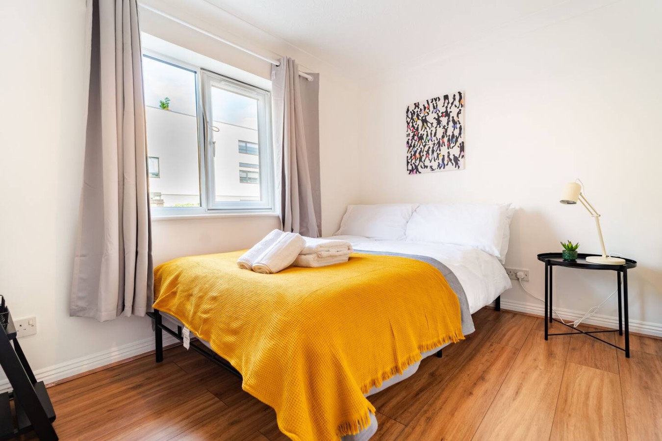 Cosy 2 Bed 2 Bath Elephant Castle With Parking serviced apartment - Greater London - VivreStays
