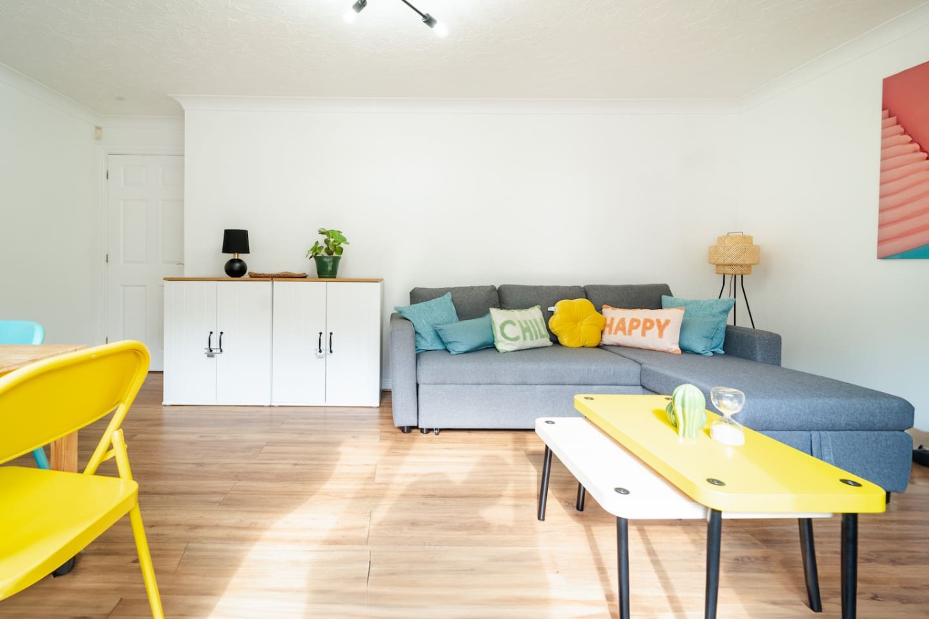 Cosy 2 Bed 2 Bath Elephant Castle With Parking in Riddell Court, 20 Albany Road Flat 9 Riddell Court - Property image 11 - VivreStays