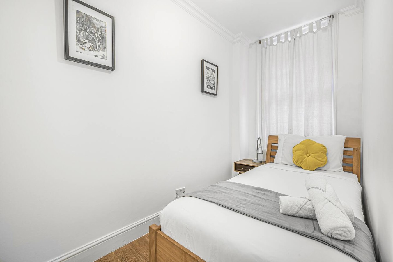 Cosy 3 Beds, 2 Bath, w/Garden in Central London in 34 Brechin Place - Property image 14 - VivreStays
