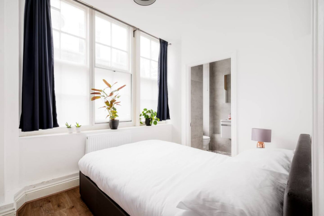 Serene flat in Holborn, 8 mins from Covent Garden in 6 Gate Street Flat 1 - Property image 3 - VivreStays