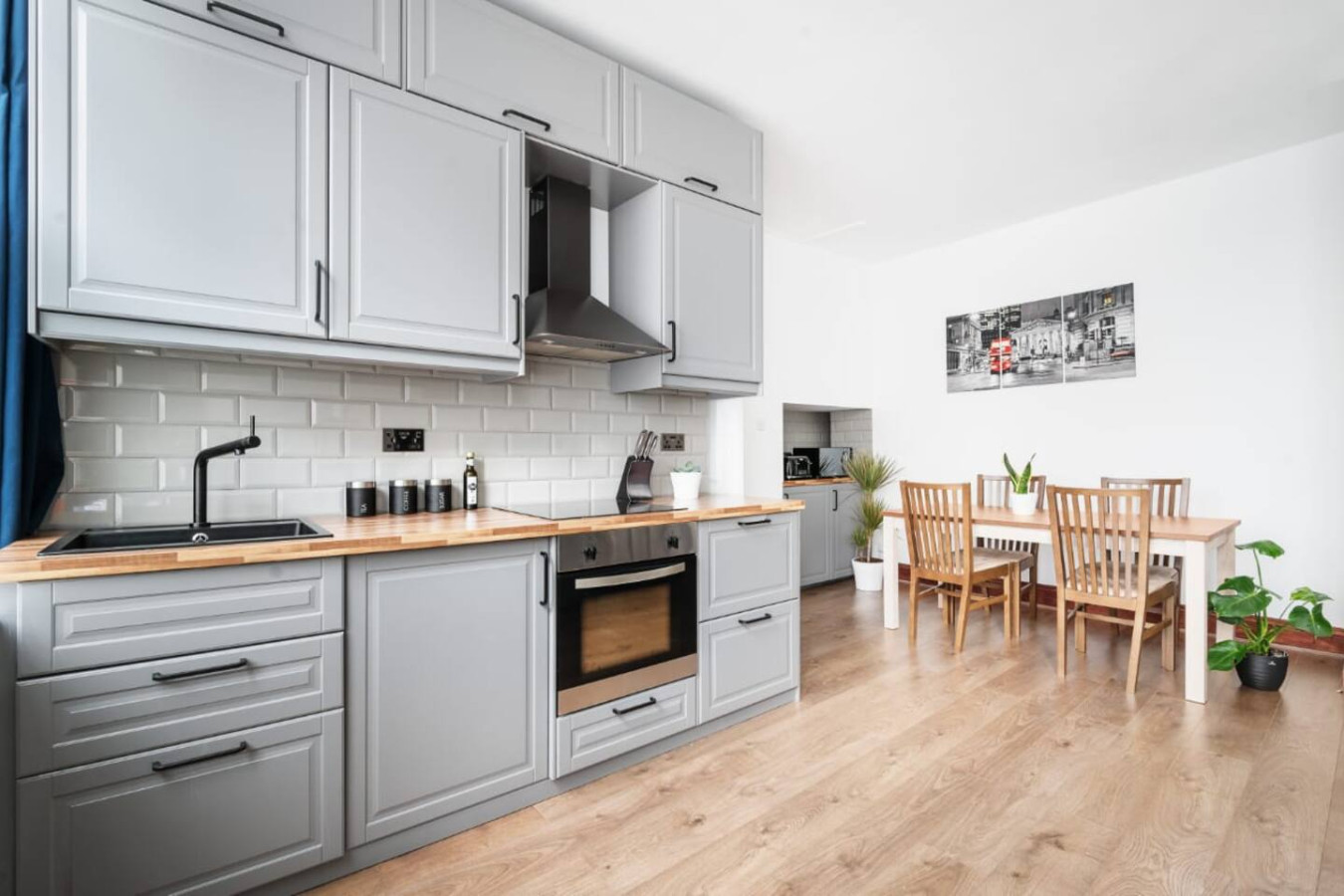 Serene flat in Holborn, 8 mins from Covent Garden in 6 Gate Street Flat 1 - Property image 10 - VivreStays