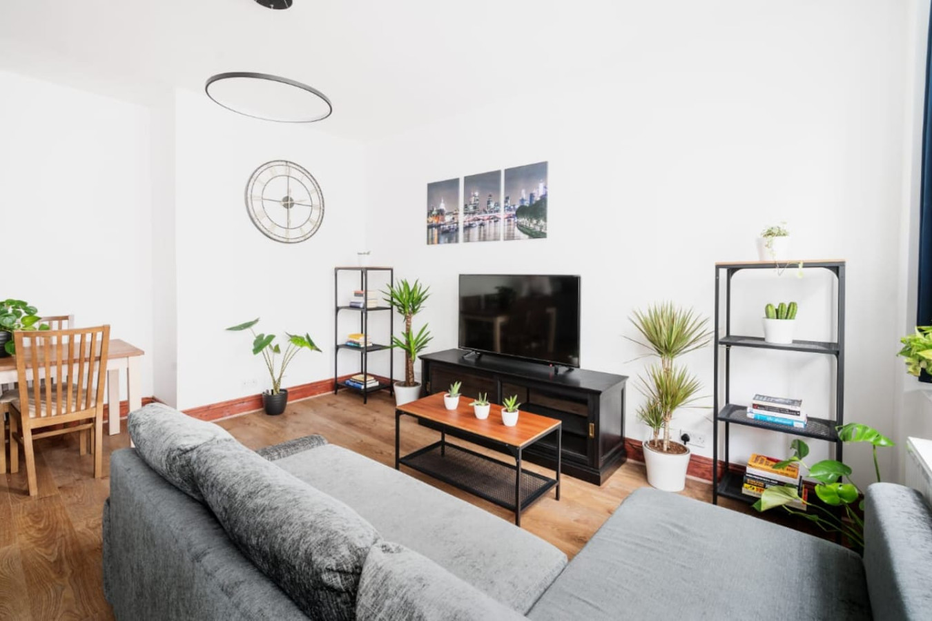 Serene flat in Holborn, 8 mins from Covent Garden in 6 Gate Street Flat 1 - Property image 6 - VivreStays