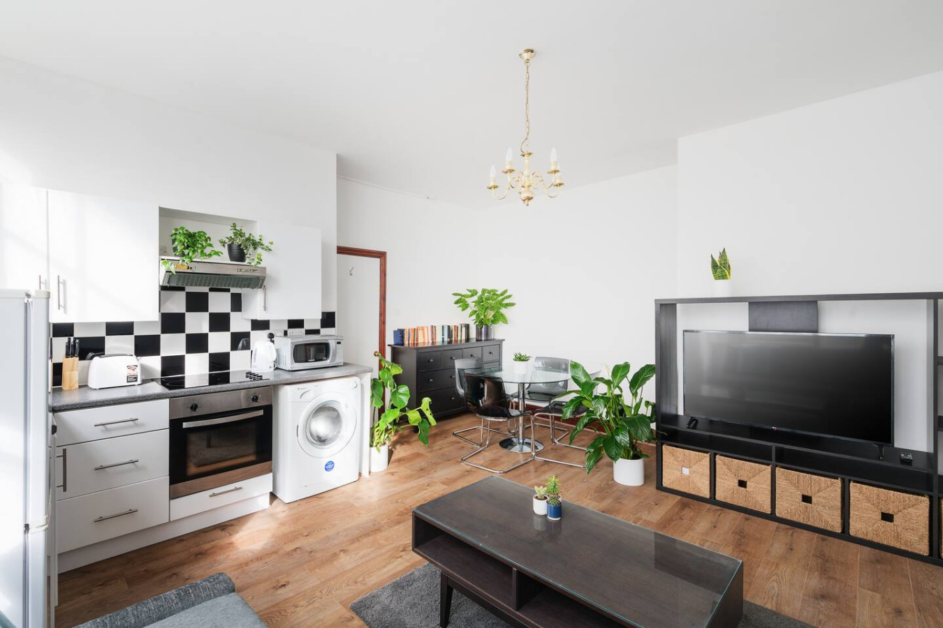 Fab flat in Holborn: 8 minutes from Covent Garden in 6 Gate Street Flat 2 - Property image 7 - VivreStays