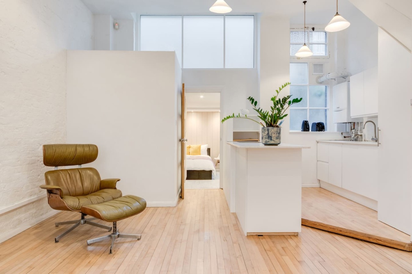 One Bed Urban Oasis Near Kings Cross St in 53 Bayham Place - Property image 3 - VivreStays