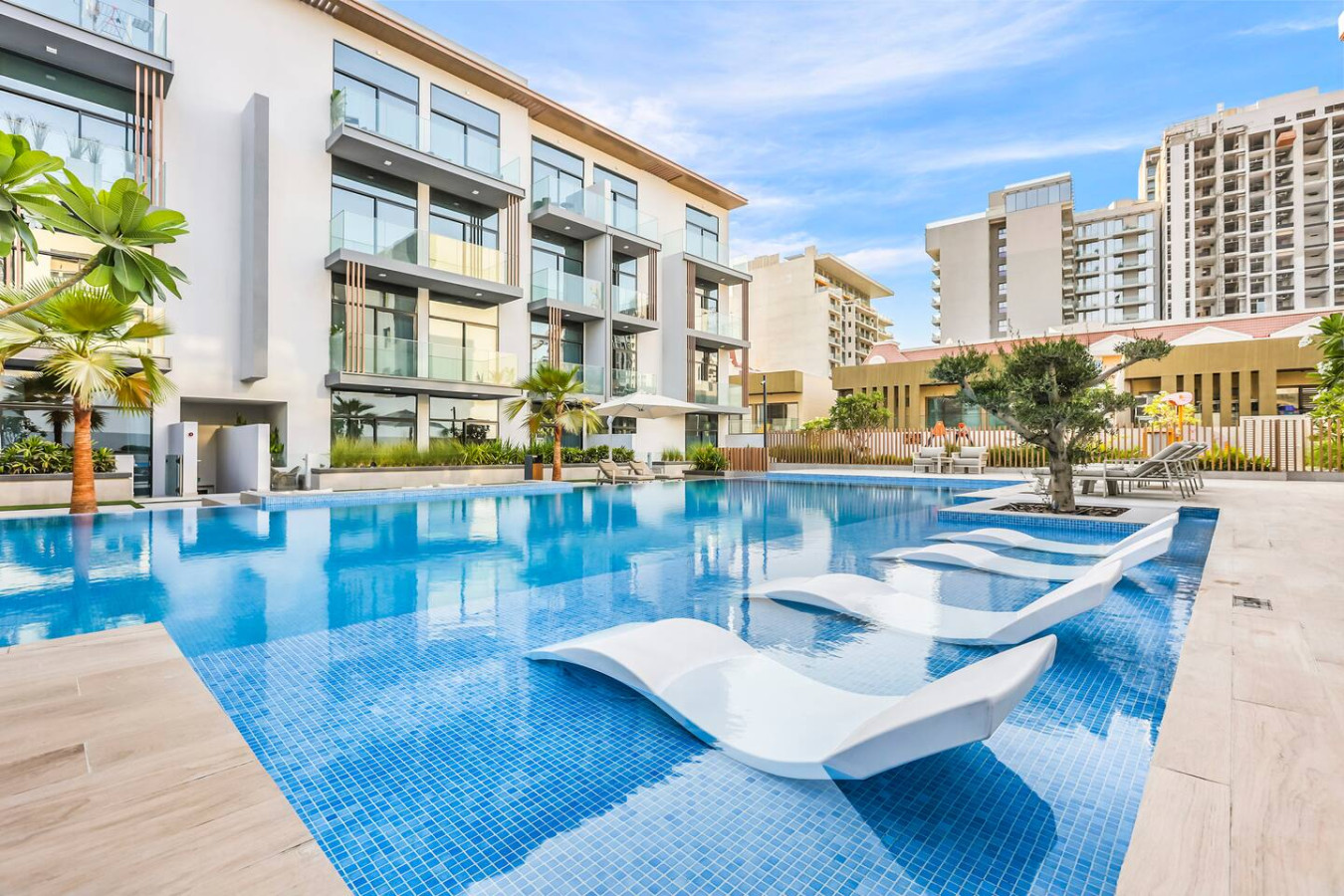 Pristine Studio in JVC | Close to Circle Mall