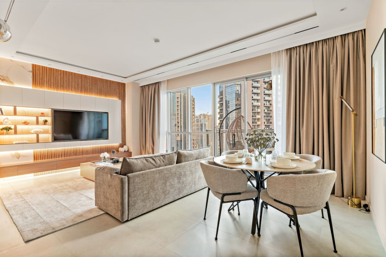 FIRST CLASS | 1BR | Elegance Near Burj Khalifa