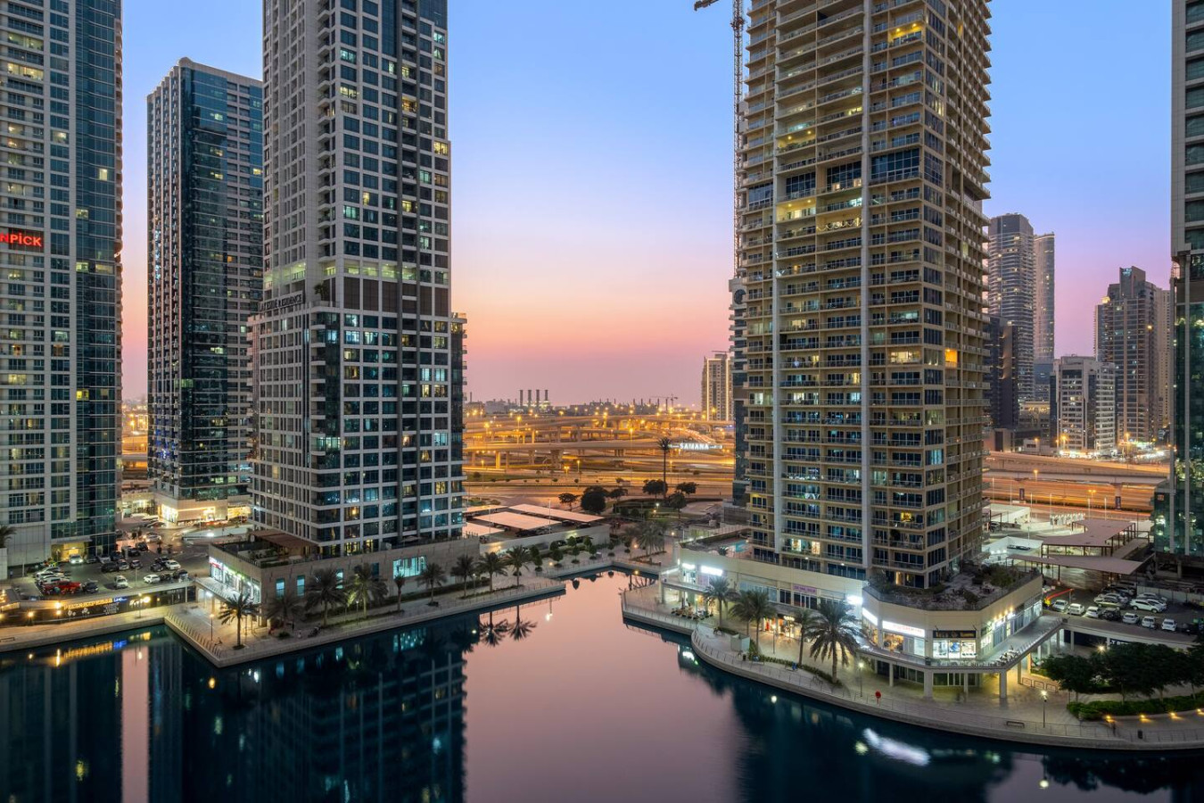 FIRST CLASS | 1BR | Serene Lake View Escape